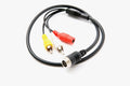 m-use adapterkabel 2 x RCA (m) +power (m) - 4pin  (m)